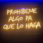 Ximena Herrera Instagram - Mi vida, mi tiempo, mi trabajo, mis errores, mis aciertos, son míos y son parte de la mujer en la que me he convertido. Qué afortunada soy por haber tomado siempre el camino más largo y complicado porque me ha empoderado en todos los sentidos. Se puede salir adelante sin pisotear a NADIE, sin escándalos, sin desesperación y sin depender de nadie. No es fácil, pero nada de lo que vale la pena en la vida, lo es. Gracias a todos los que me acompañan todos los días es esta nueva forma de comunicarnos. Los valoro muchísimo. Y gracias a todos los que me enseñaron que no existe amor más grande que el propio. ☺️🙌🙏💕 #VibraBonito #CreeEnTi #NoCompitasConNadie #setumejorversion #CumpleTusMetas #Resiliencia 🌱 #FemalePower 🙌