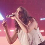 Ximena Sariñana Instagram - Gracias por este increíble año, la pasé súper y fue el fin de Amor Adolescente. Nos vemos el próximo con nueva música y un nuevo show. Me urge que vean en lo que estamos trabajando ❤️☄️