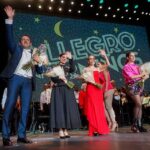 Ximena Sariñana Instagram - Disfruté mucho participar en Allegro Sinfónico para niños junto con la @orquestamineria Gracias por esta noche maravillosa 🫰🏼 📷 @apanauu
