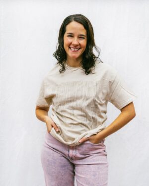 Ximena Sariñana Instagram - Hoy quiero compartirles que mi merch está disponible. Cada pieza ha sido cuidadosamente diseñada para reflejar la esencia de mi música y estilo. Estoy emocionada de que tengan la oportunidad de llevar un pedacito de esta experiencia con ustedes. Link en Bio/Stories.