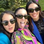 Ximena Sariñana Instagram - 38. Los que me conocen saben que en estas fotos estoy yo en mis estados favoritos: con la gente que amo, cagada de la risa, haciendo lo que más me gusta. Me siento tremendamente afortunada de llegar hasta aquí con todo lo que tengo a mi alrededor: esa capacidad que tengo de sentir, lo bueno y lo malo, y la capacidad de apreciar el amor que tengo a mi alrededor. Gracias a todxs por acompañarme, y que sea un año más de todo esto para mi para compartirlo con todxs. Les amo 🫶🏼