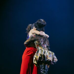 Ximena Sariñana Instagram - @monleferte , gracias por hacerme parte de tu universo, me inspira tanto cada que te escucho cantar y que compartimos! Una bestialidad tu show, te adoro ❤️

📷 @mayraortizph & @cerezatelio