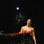 Ximena Sariñana Instagram - Momentos lindos en Guadalajara, gracias a todos los que estuvieron ahí para compartir esta noche conmigo 🫰🏼 📷 @apanauu