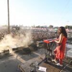 Ximena Sariñana Instagram - ¡Amigos de Chile! El Viernes 15 de marzo del 2024 estaré en el escenario del Lollapalooza Chile, lista para compartir mi música con todos ustedes. Será un show lleno de energía y emociones. ¡No puedo esperar para vivir este momento único junto a ustedes! @lollapaloozacl 📷 @apanauu & @bebosik