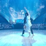 Xochitl Gomez Instagram - This contemporary truly was a Game Of Survival. @valentin and I made it to the next week!!! Thank you to crew, hmu, costume, and everyone who voted for us ♥️ #teamxv #dwts