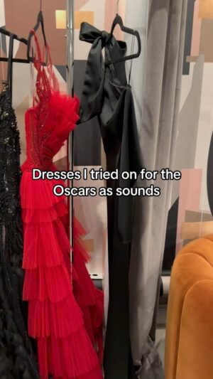 Xochitl Gomez Instagram - Yoooo, I’m going to the OSCARS! Red Carpet fitting thoughts??? Watch the Oscars Live Sunday, March 10 4PM PST/7PM EST #Oscars
#Oscars2024 #AcademyPartner