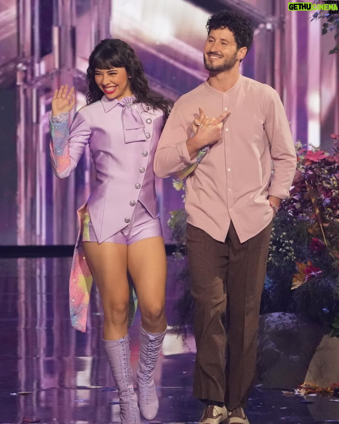 Xochitl Gomez Instagram - We made it to the semifinals!!!! Thank you to everyone who voted and support us. @valentin you’re the best partner I could ask for and I love performing alongside you, I appreciate your patience, dedication, and ur ability to be a GOOFBALL! These two dances brought me so much joy 🤍✨🌹 #teamxv #dwts