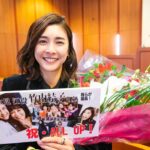 Yûko Takeuchi Instagram - ・ #ドラマQueen 最終回の放送が 終わったぞぉ〜〜っ‼️ 皆さま、ご視聴くださりありがとうございました😊 皆んなで頑張ったので、 今日この瞬間が来ることが 有り難く❣️感無量です✨
