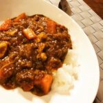Yûko Takeuchi Instagram - ・ #無水カレー #銀シャリとともに #優し嬉し美味しカレー アヤコさんありがとう ❤︎ご馳走様でした❤︎