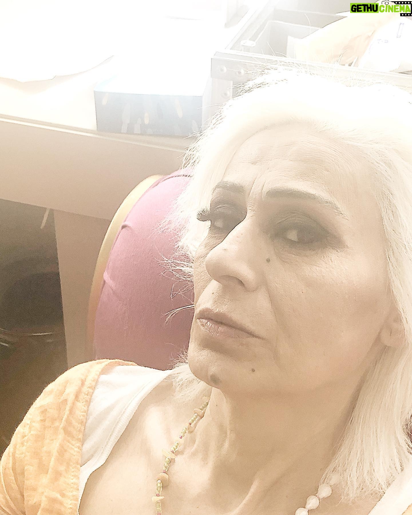 Yıldız Tilbe - 93.6K Likes -