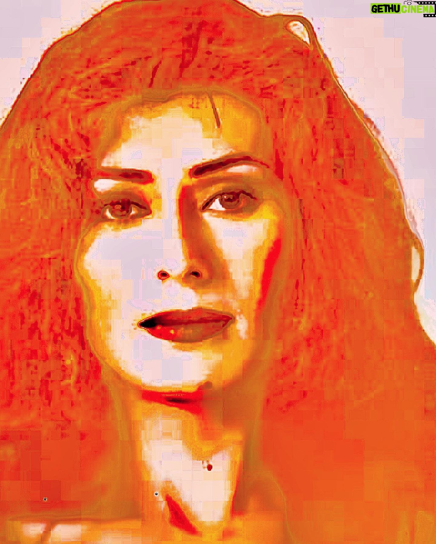 Yıldız Tilbe - 63.7K Likes -