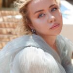 Yağmur Ün Instagram - @moodboardmags Fotoğraf : Ayhan Erden @ayhanerden_ Styling : Seda Solmaz @sedassolmaz Makyaj : Mesut Özuzun @mesut.ozuzun Fotoğraf Asistanı : Yılmaz Biçer @yilmazbcr Styling Asistanı : Eren Yüce @ernyuce Röportaj : Akın Özışık @akinozisik @batudokur @studiokafasi
