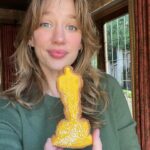 Yael Grobglas Instagram - I’d like to thank the academy for this cookie.. it was so good I ate three.