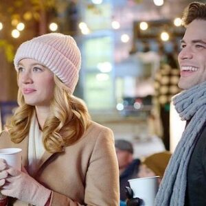 Yael Grobglas Instagram - Come see our delightful movie starring myself and one of my favorite humans @jeremymjordan 💙 #HanukkahOnRye @hallmarkchannel 

Premieres: Sun Dec 18 at 8/7c