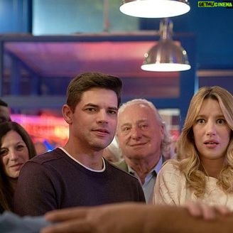Yael Grobglas - 75.4K Likes - Come see our delightful movie starring myself and one of my favorite humans @jeremymjordan 💙 #HanukkahOnRye @hallmarkchannel
Premieres: Sun Dec 18 at 8/7c