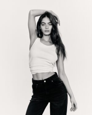 Yael Shelbia Instagram - NEW POLO BY @omri_levi 📸🖤 @itmodels