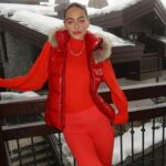 Yael Shelbia Instagram – Miss this white view ❄️