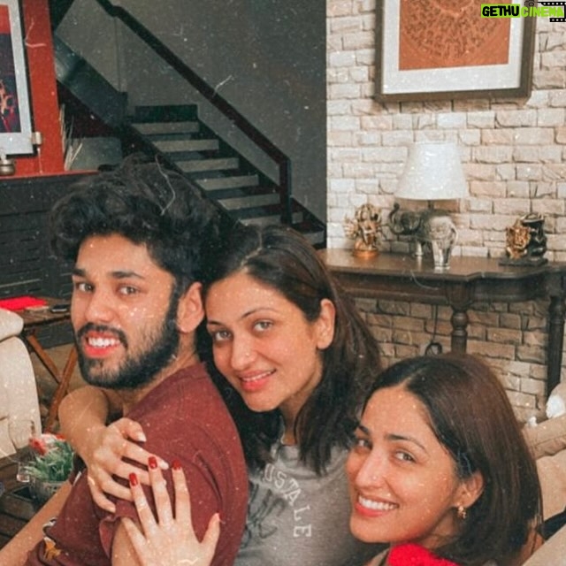 Yami Gautam Instagram - You shall remain our little baby brother, like first child for Surilie & I, forever !!! Happy birthday, Ojas !!! We love you β€οΈπ« β¨πΏ P.Sβ¦ best mamu to donut & now the second one on the way πΆπ»π
