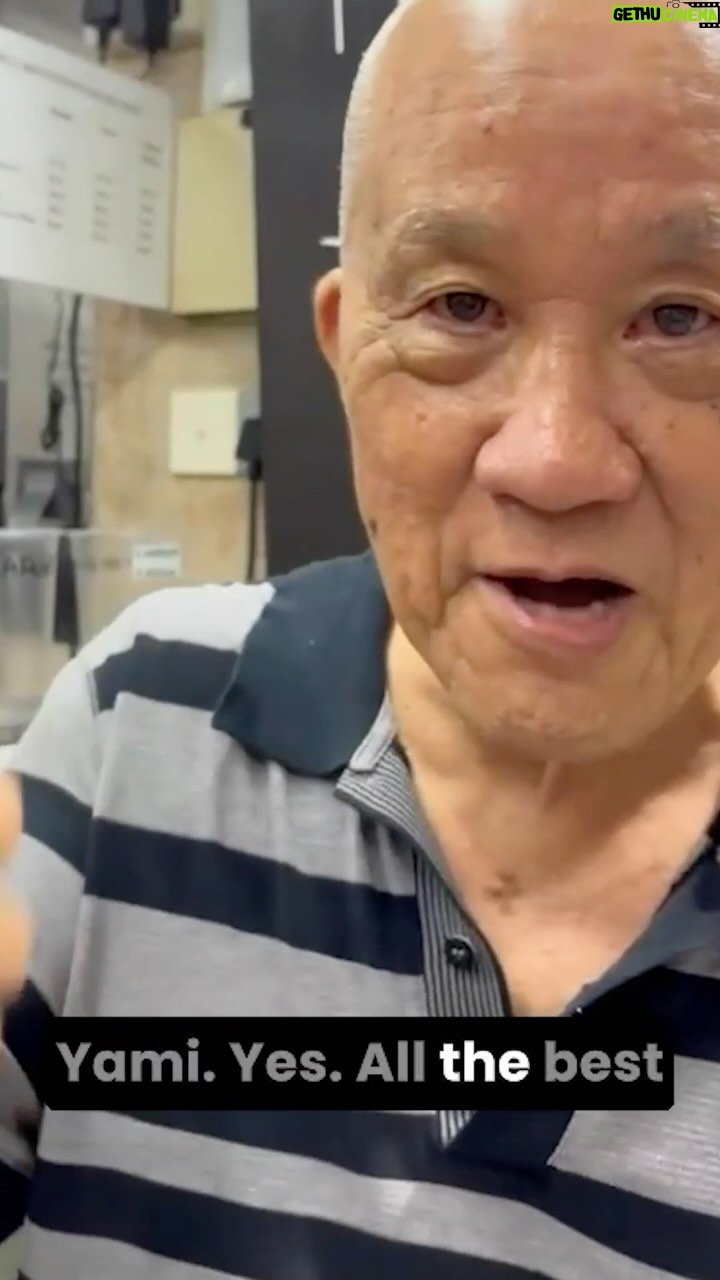 Yami Gautam Instagram - A well-wisher of ours sent us a video featuring a very sweet gentleman, a tea vendor from Singapore, who shared his thoughts about our film 😊 Although he couldn’t recall my name, but apparently he referred to me as “the one with all the guns.” Such gestures & genuine reactions are immensely heartwarming... It feels wonderful how our film #Article370 has touched millions of hearts and enlightened them. Forever grateful for the love and support. Thank you. 🙏🏻❤️ #Article370OnNetflix @adityadharfilms @dhar_lokesh @b62studios @officialjiostudios @netflix_in