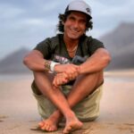 Yamila Reyna Instagram – Son de esas noticias que nunca querría recibir.
No te conocí en persona pero tuvimos esa conversa que me mostró tu alma, llena de vida, sabiduría y alegría. 
Me regalaste un viaje inolvidable en un momento muy triste de mi vida, solo para que volviera a sonreír… eso eras, pura alegría y generosidad. 
Anoche te dejé un mensaje porque nos debíamos ese viaje juntos a reencontrarnos con nuestra alma como me dijiste, que ironía la vida. 
Sin duda te vamos a extrañar, y prometo emprender ese viaje en tu honor!
Nos vemos, viajero inolvidable🖤
#ClaudioIturra