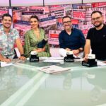 Yamila Reyna Instagram - “Una más para el cuaderno” Gracias @buenosdiasatodoscl a todo el equipazo que conforma esta gran familia y a @tvn por la confianza de darme esta responsabilidad. Se crecio, se erró, y también se aprendió pero siempre con la frente en alto y el alma en lo que hago. Nos veremos pronto, gracias!!!❤️