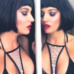 Yamila Reyna Instagram – Mi pelo es tan camaleónico como yo, como mi carrera, y como las capas de mis diferentes versiones que voy descubriéndome en la vida.
Dicen que en que cada hito importante de una mujer, se plasma en su pelo. Pues bien, acá un reflejo de ello!😂
Y los reconocimientos son para @giancarlodiazza 
años de paciencia y crear arte con mis locuras 💇🏻‍♀️♥️

Que look les gustó más?

❌Alerta de Spoiler❌ 
Se viene un nuevo grannnnn cambio😱