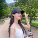 Yang Hye-ji Instagram - 오늘도 악귀 🖤