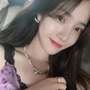 Yang Hye-ji Instagram - #sweethome2 on @netflixkr now😈🩸
#스위트홈2 #예슬