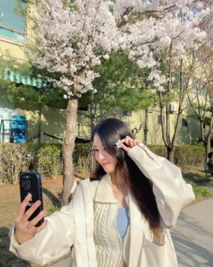 Yang Hye-ji Instagram - 👽👽