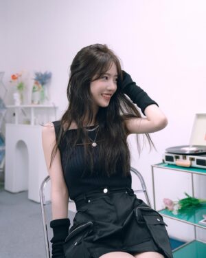 Yang Hye-ji Instagram - 🌹