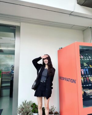 Yang Hye-ji Instagram - 가을 안녕?🍁