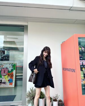 Yang Hye-ji Instagram - 가을 안녕?🍁