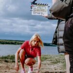 Yanina Studilina Instagram - 🎭 Премьера за Премьерой 🎥 Не успела еще выдохнуть от Премьеры Волки и овцы в Театре, а тут пришла новость, которой признаться я ждала давно - с сегодняшнего дня на телеканале СТС стартуют «Сестры» второй сезон! Мы с Леной ждем Вас у экранов телевизоров в 19:30 и надеемся, что второй сезон вам зайдёт не меньше чем первый!
