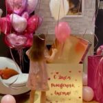 Yanina Studilina Instagram - Дорогая доченька, с днем рождения 🎉 💝 Это наш с тобой день, наш праздник 🥳 я могу не заморачиваться совсем на свой день рождения, но Анин день рождения это отдельная песня! Спасибо 💝 @nastya_marzipan 💝, что наше утро началось в такой красоте!