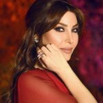Yara Instagram - أشوفك في عيوني غير … غلاك أكبَر من التّعبير ❤️‍🔥🎶 Dressed by: @maison7dubai @eli.thelabel ❣️ Jewlery: My collection #LoveMeLoveMeNot 🌼 @samrajewellery Contact lens: My collection “ Lilium Hazel” @samacontactlens 👁 Photographer: @zobiansaadofficiall #Yara | #يارا