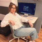 Yara Instagram - أغنية سينغل وباللهجة اللبنانية عم تتحضر 😍🔜 #Yara | #يارا
