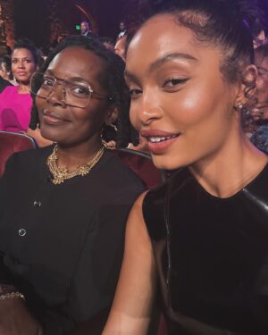 Yara Shahidi Instagram - 🎬🎞️THE IMAGE AWARDS 🎬🎞️ 
Tonight was such a beautiful celebration of our art and culture and I’m honored to have been nominated for #sittinginbarswithcake 🤎 Grateful for the space to come together and pour into one another @naacpimageawards ⭐️
