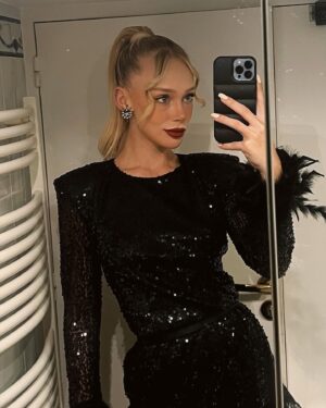 Yaren Alaca Instagram - journées parisiennes