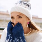 Yasemin Kay Allen Instagram - Yasemin Kay Allen’ın taktığı desenli bere, sınırlı sayıda stokta! Mağazalarımız ve jimmykey.com’da. 🤍⁣💙⁣ ⁣ The patterned beanie worn by Yasemin Kay Allen is available in limited stock and awaits you in stores and on the website.🤍⁣💙⁣ ⁣ Ü/P: 23WX740008⁣ ⁣ •⁣⁣⁣⁣⁣⁣⁣⁣⁣⁣⁣⁣⁣⁣⁣⁣⁣⁣⁣⁣ •⁣⁣⁣⁣⁣⁣⁣⁣⁣⁣⁣⁣⁣⁣⁣⁣⁣⁣⁣⁣ #JimmyKey⁣⁣⁣⁣⁣⁣ #AW2324⁣