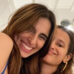 Yashaswini Dayama Instagram - It’s @aisharahmed birthdaaaay uski umr wahi jaaane ! Looouuuuu you! #birthday #happybirthday #happybirthdaytoyou