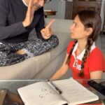 Yashaswini Dayama Instagram - Aah…. After school math with dad… sweet sweet dread 🥲 . . #nostalgia #school #math #mathematics #learnmath #desiparents #desi #afterschool #reels #reelsinstagram #reelsindia