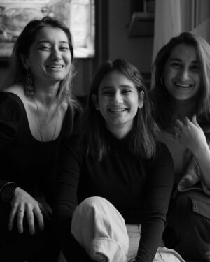Yashaswini Dayama Instagram - All our childhood we were the powerpuff girls…
I would have ideally been Blossom, since I’m the oldest, but I never won that fight with @tejaswinitomaar . 

Now, after more than 20 years, she finally said “you know what? you’re actually  more Blossom than me and and I’m totally Buttercup”
I was elated! 
But…now I have a proper identity crisis because I’d really accepted my buttercup fate. 
And if you think about it, that was a very Blossom move that she pulled. 🥲

Oh and @padminitomaar was always very happy being Bubbles, which was very Bubbles of her. 

Why am I sharing this? Because….why not 😇
📸 @adhyan96 
.
.
#powerpuffgirls #sisters #throwback #oldcartoons #cartoonnetwork