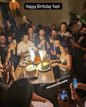 Yashaswini Dayama Instagram - Hi… did I mention it was my birthday last Thursday 😝
Massive love to specifically @threestoriesmumbai @shetroublemaker @makeupbyjanak for making this the most memorable night for not just me but all these fools I LOVE! 
It’s going to be impossible to tag them all and neither do I have pictures with them all- but I’ve been told thats a sign of a good party🥰 
#hbdtome