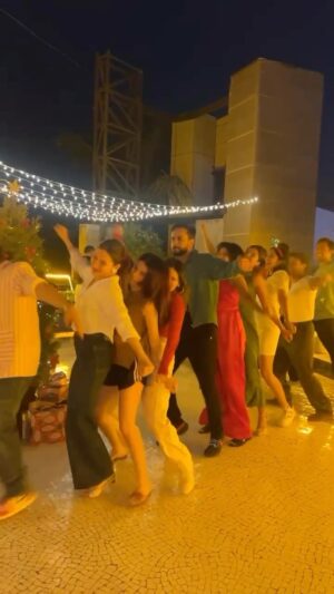 Yashaswini Dayama Instagram - Posting this after 24 hrs of serious discussions…😂
Whatever yaar, its cute…!! Also we are crayyyyyyy crayyyy🌲🤍