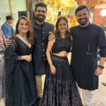 Yashaswini Dayama Instagram - Same tribe, Different vibe 🧿💫 #ghonegetsraody