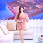 Yasmine Ezz Instagram – 💕🌸

.
Hair @maherderke 
Photographer @ebrahimtawfeek_ph