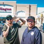 Yedinson Flórez Instagram - Cada vez más cerca de volver a ladrar en inglés 🇺🇸 La gira USA 2024 empieza en febrero en Chicago y después de visitar San Francisco, Las Vegas, Los Ángeles y Dallas, terminará en Houston 🚀 Boletería en perroscriollos.global 🎟️ @vago4ufilms 📸 #PerrosCriollos