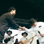 Yedinson Flórez Instagram - En una noche histórica para la improvisación de nuestro país , y memorable para mi carrera, tuve el honor de competir con varios de los mejores copleros Colombianos y Venezolanos en el Festival Internacional Rey De Copleros en Yopal Casanare alcanzando el primer lugar 👑 gracias a mis amigos por acompañarme , a los copleros por su generosidad, al público llanero por apoyarme y a la vida por permitirme improvisar en todos los géneros del repentismo ☺️ los invito a conocer y disfrutar el contrapunteo y la música llanera. Pd: gran manera de celebrar mi cumpleaños 🥳Regalo de mi para mi. #improvisador Fotos: @richieseg