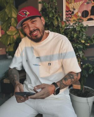 Yedinson Flórez Instagram - Sonriendo hasta en los tiempos difíciles.