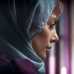 Yekta Naser Instagram – .
آغاز فصل سوم
سریال دل از فردا
چهارشنبه هجدهم تیرماه 
.
تیزر قسمت بیست و نهم 
سریال دل منتشر شد 
.
سریال دل به کارگردانی منوچهرهادی و تهیه‌کنندگی جواد فرحانی هر چهارشنبه در شبکه نمایش خانگی عرضه می شود 
.
عوامل سریال عبارتند از 
‎بازیگران
‎حامد بهداد – ساره بیات – یکتا ناصر – کوروش تهامی – باحضور سعید راد-بیژن امکانیان – افسانه بایگان-نسرین مقانلو – مهدی کوشکی – علی سخنگو – باهنرمندی مهراوه شریفی نیا – لیلا زارع و بهرام افشاری 
حمیدرضا نعیمی-تینو صالحی –
سارا نجفی – حسین عرب -محمد حسن معینی 
و با حضور افتخاری مریم سعادت 
.
نویسندگان : بابک کایدان- میثم کایدان
.
مجری طرح و جانشین تهیه کننده : سعید خندق آبادی
.
مدیر فیلم برداری : محمد افسری 
تدوین : موحد شادرو 
موسیقی : بابک زرین
طراح صحنه : رضا مهدی زاده
طراح چهره پردازی : امید گل زاده 
طراح لباس : آرتا ماهان
طراح وترکیب صدا : امیرحسین صادقی 
مدیر صدابرداری: وحید دوزنده
مدیران تولید : رایموند رسولی – حسن محمدی آرش
دستیار تهیه کننده : سعید قلوبی
مدیر برنامه ریزی : نغمه نظری
دستیار اول کارگردان : علی سخنگو 
دستیار اول فیلم برداری : محمد کریمی
دستیار دوم کارگردان : شهاب محسن نژاد 
منشی صحنه : بهاره حسینی
مدیر تدارکات : کاظم نامنی
‎تصحیح رنگ : سامان مجد وفایی
‎جلوه های ویژه بصری : حسن نجفی 

عکاس : معین باقری 
کارگردان پشت صحنه : مهدی کریمی
طراح لوگو : محمد روح الامین
.
ساخت تیزر: محمد ابراهیم هادی
@mohammadebrahimhadiii
.
‎ #دل #سریال_دل #مجموعه_دل #منوچهر_هادی  #حامد_بهداد #ساره_بیات #یکتا_ناصر #کوروش_تهامی #سعید_راد #بیژن_امکانیان #افسانه_بایگان #نسرین_مقانلو #بهرام_افشاری #مهراوه_شریفی_نیا #لیلا_زارع #مهدی_کوشکی  #علی_سخنگو#تینوصالحی#سارانجفی #محمدحسن_معینی#حمیدرضانعیمی#مریم_سعادت#
‎ فیلیمو #نماوا #عاشقانه #عشق#
————————————————————–
@Dell_Series @Manouchehrhadii @Behdad_Hamed @SarehBayat_ @Yekta_Nasser @KooroshTahami @Saeed_Rad_Actor @BijanEmkanian @Baygan_Afsaneh @NasrinMoghanloo 
@bahramafshariofficial
@Mehraveee @LeilaZare80 @Mehdi_Koushki @AliSokhangoo
@saranajafi136322 @tinosalehi @hamidreza_naeimiii
@mohammadhasan_moeini